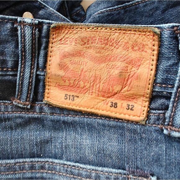 Levi's 513 Blue Relaxed Jeans with Classic Style 38/32 - Picture 5 of 5